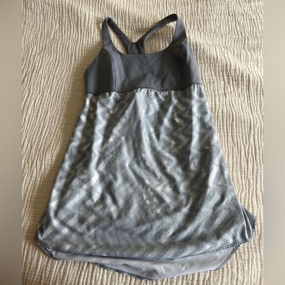 Lululemon Venus Tank Grey Women’s Size 10 - Picture 4 of 8